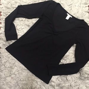 Long sleeve dress shirt.